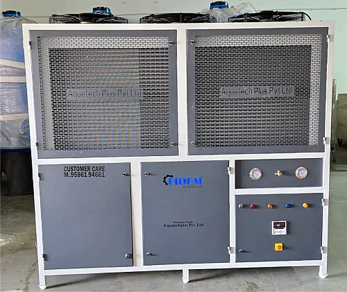 20 TR AIR COOLED SCROLL CHILLER